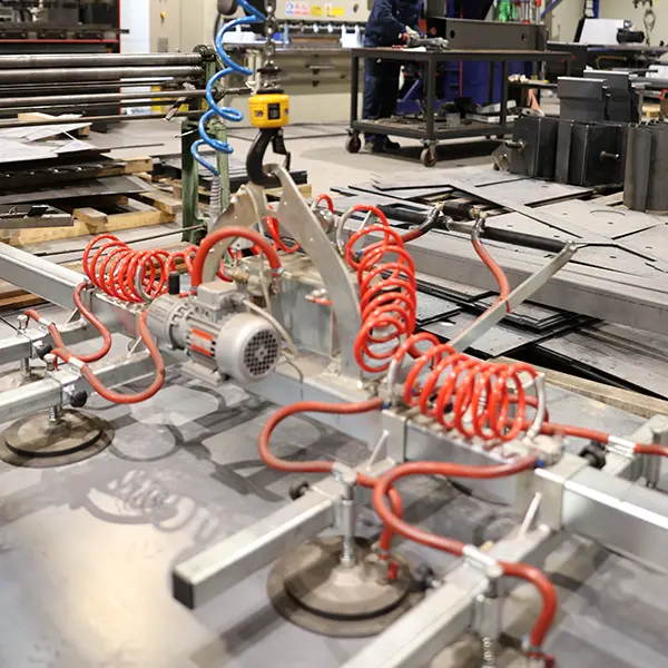 Usluzno savijanje lima na CNC masini Trend Komerc